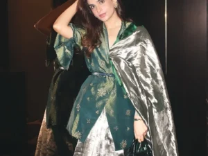 blue saree